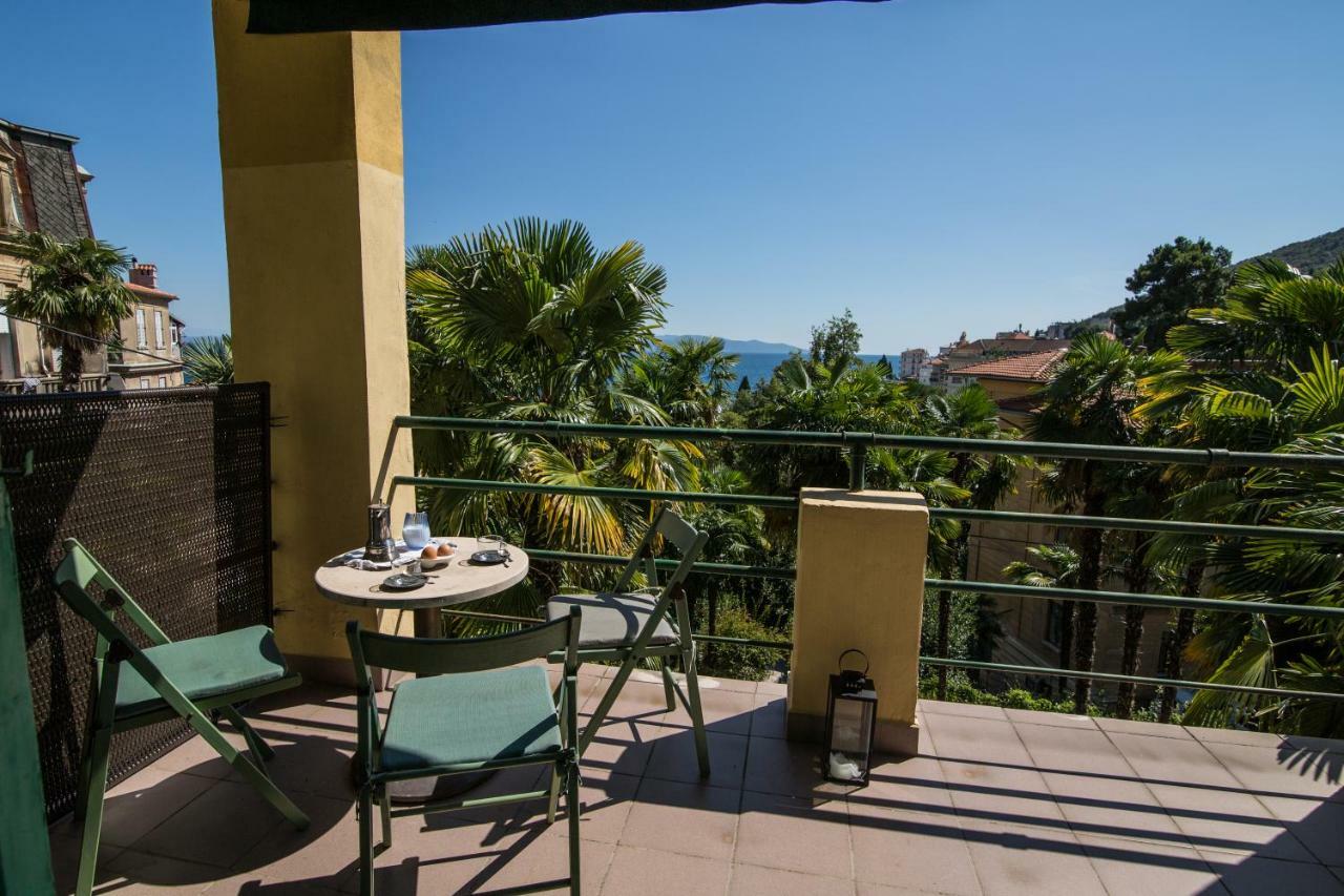 Astro Hungarian Villa: Penthouse with Green Beach Views Opatija Exterior photo